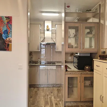 Calahorra Apartment *